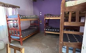 Giramundo Hostel Purmamarca